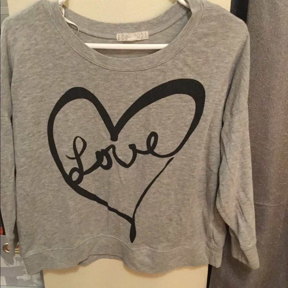 Love crewneck